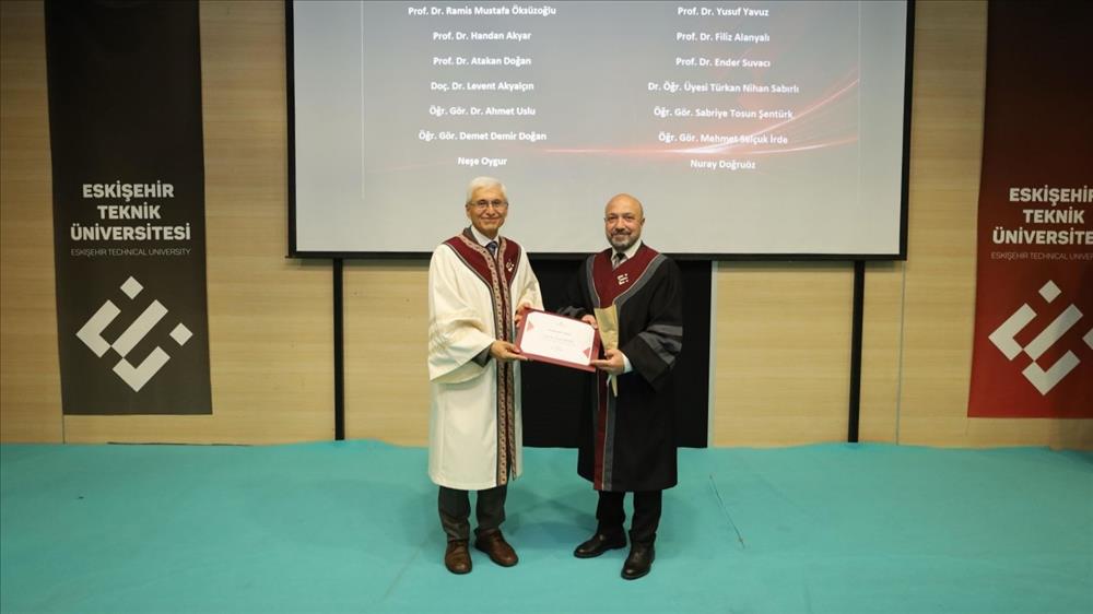 Eskişehir Teknik Üniversitesi Takdir, Tanıma ve Ödül Töreni Gerçekleştirildi