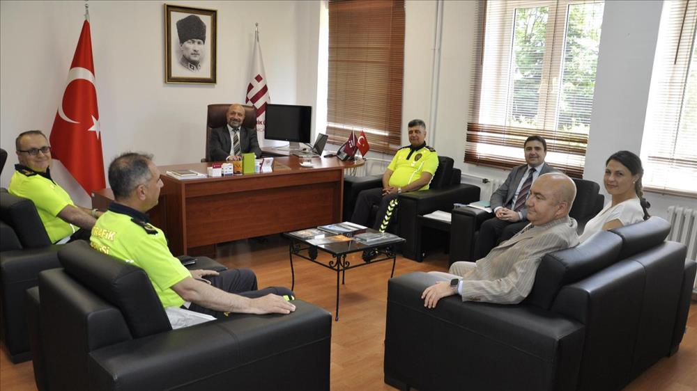Eskişehir Trafik Polis Eğitim Merkezi Müdürlüğü'nden Yüksekokulumuza Ziyaret